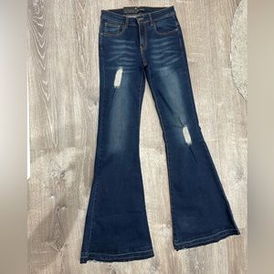 NEW Size 4 Lucky & Blessed Bell Bottom Jeans
